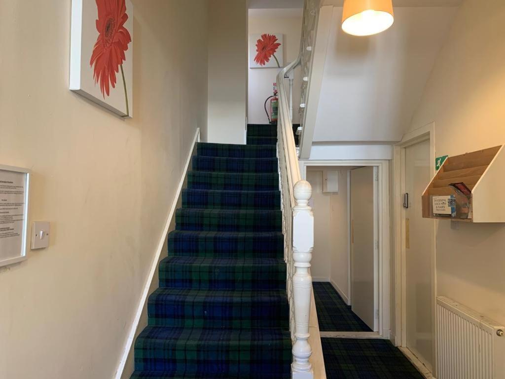 Budget Rooms Inverness Exterior photo